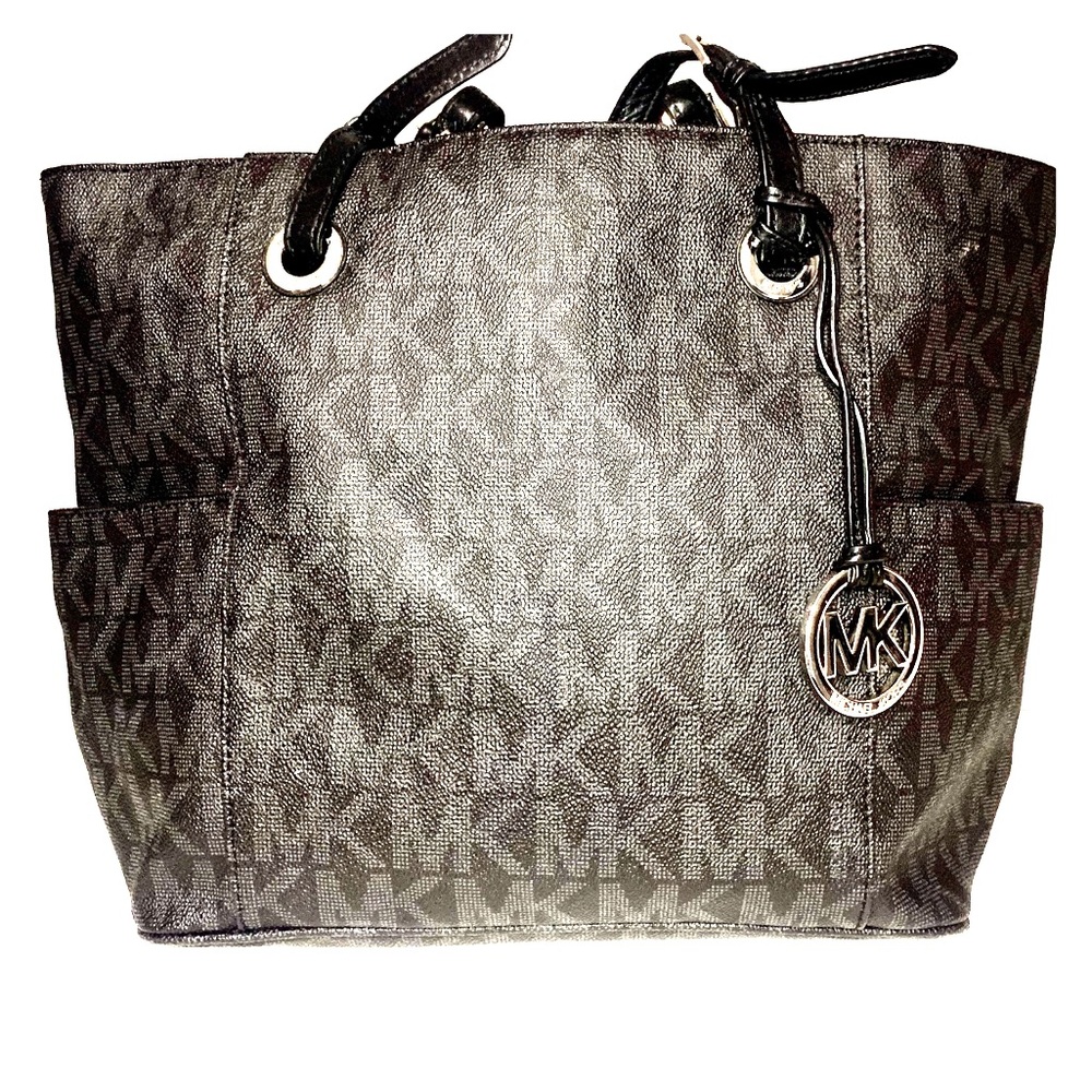 ✨Michael Kors Tote✨